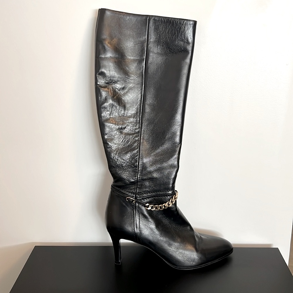 St. John Knee High Black Leather Zip-Up Boot With Gold Chain Anklet (#Fc6306)